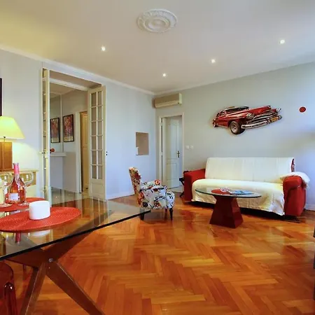 Apartment Heart Of The Center Superb Flat 50 Meters From The Sea